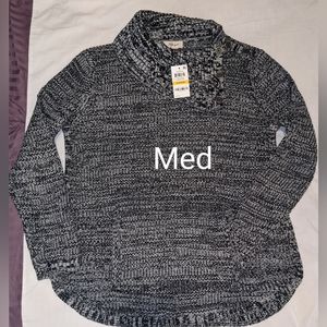 Ladies MED sweater Brand New